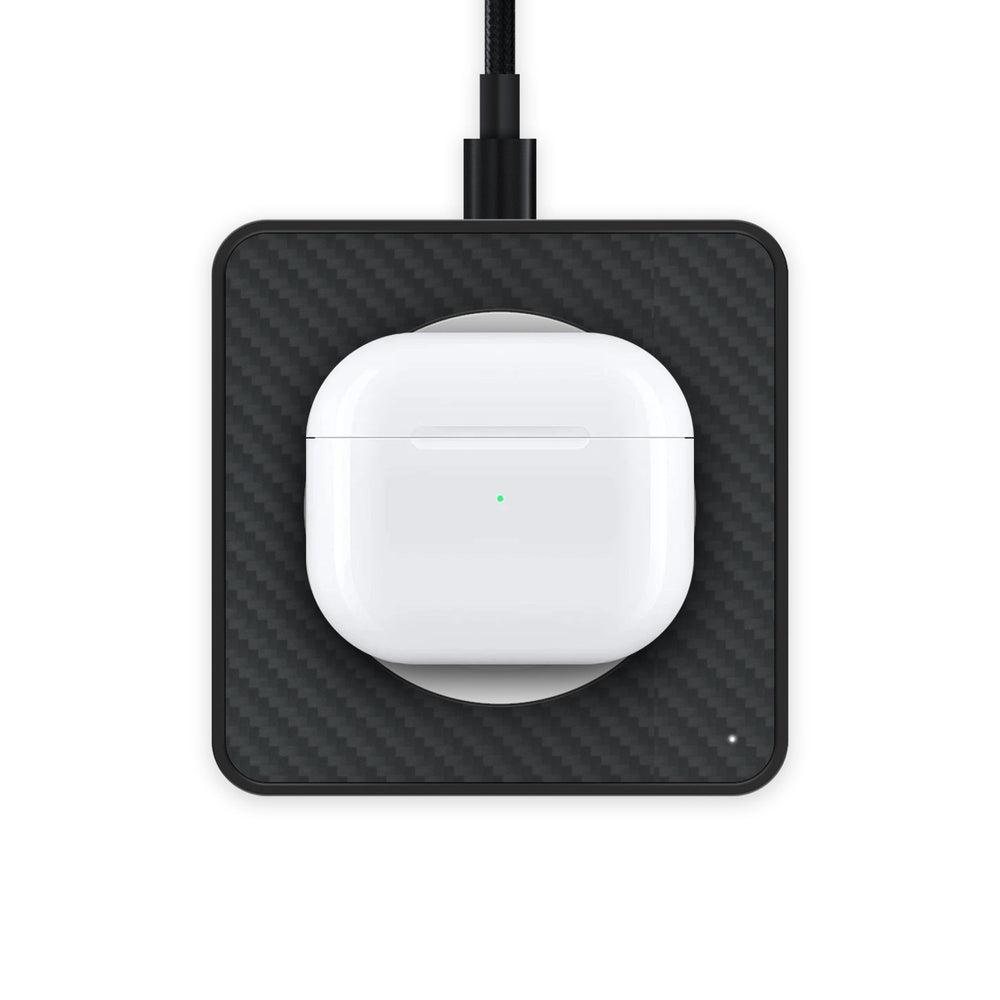 Revolutionary super-fast charging pad: Transform the way you power up. Effortlessly charge your devices at blazing speeds with this cutting-edge charging pad. 